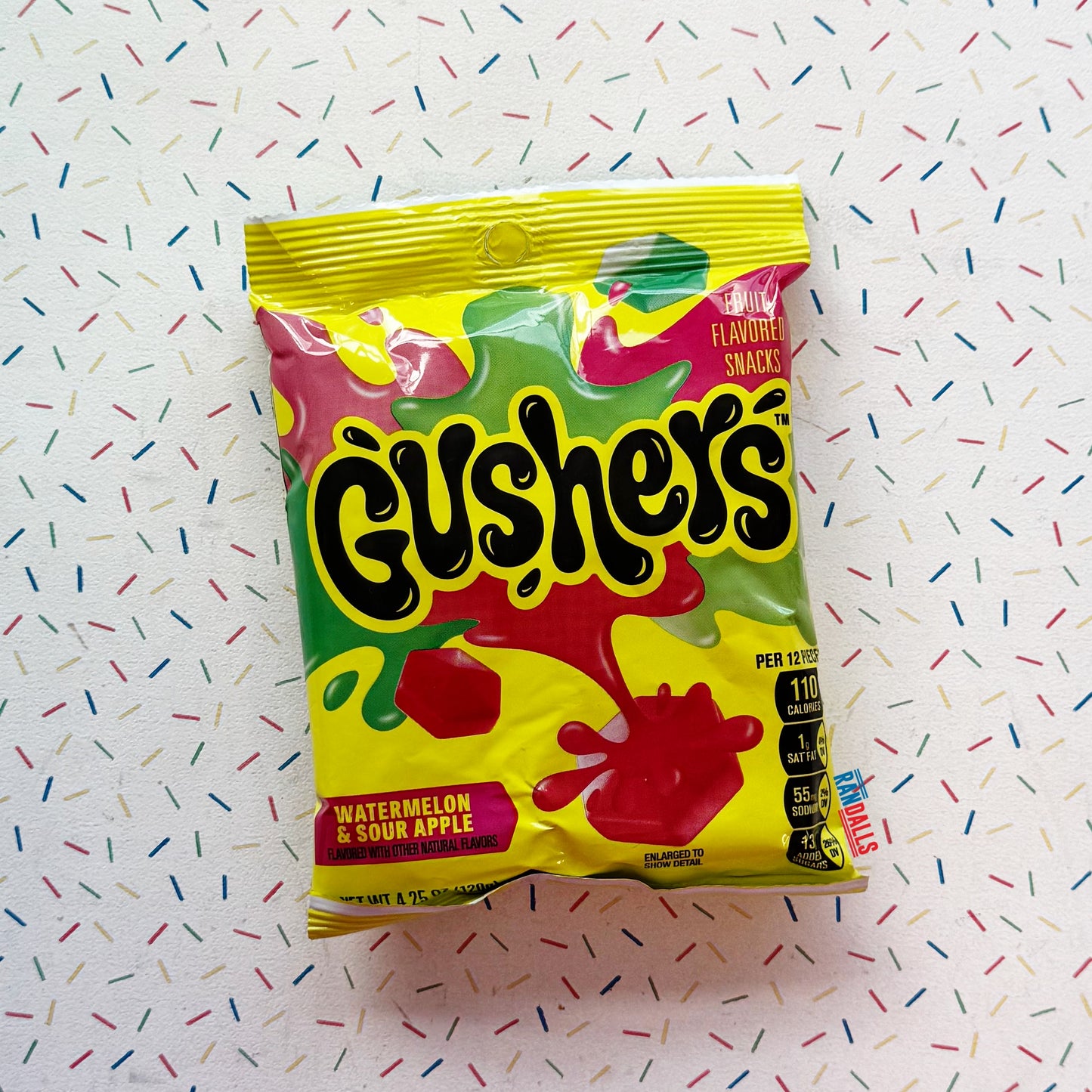 randallsuk, fruit gushers watermelon and sour apple, gushers, gushers sweets, gushers candy, watermelon, watermelon sweets, watermelon candy, watermelon and sour apple, sour apple, sour apple candy, sour apple sweets. usa gushers, american gushers,