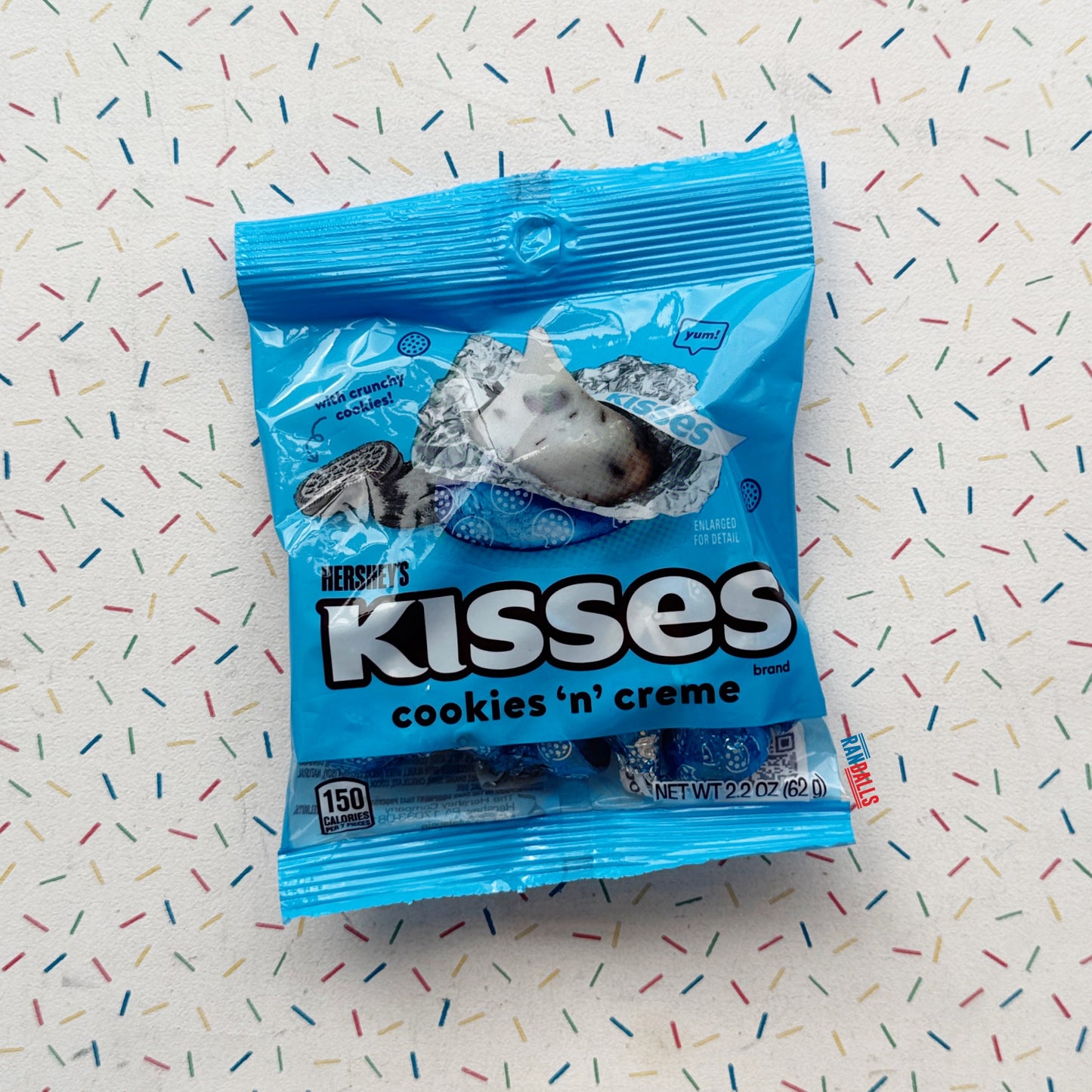 HERSHEYS KISSES COOKIES N CREME (USA)
