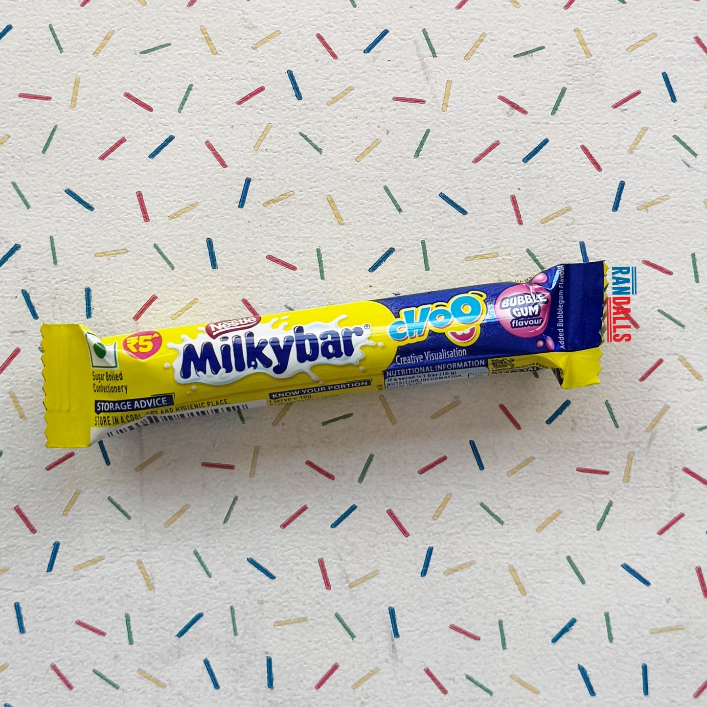 randallsuk, nestle milkybar choo bubblegum flavour, nestle, nestle chocolate, milkybar, nestle milkybar, millybar choo, bubblegum, bubblegum chocolate, india, india chocolate, indian, indian chocolate