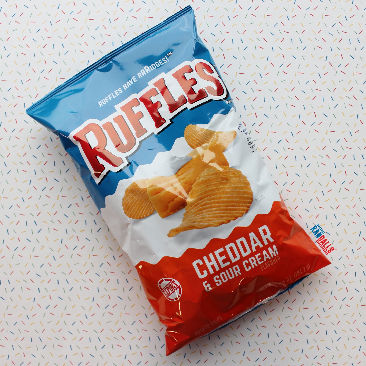 ruffles cheddar and sour cream crisps, potato chips, ridged crisps, cheese, usa, randalls