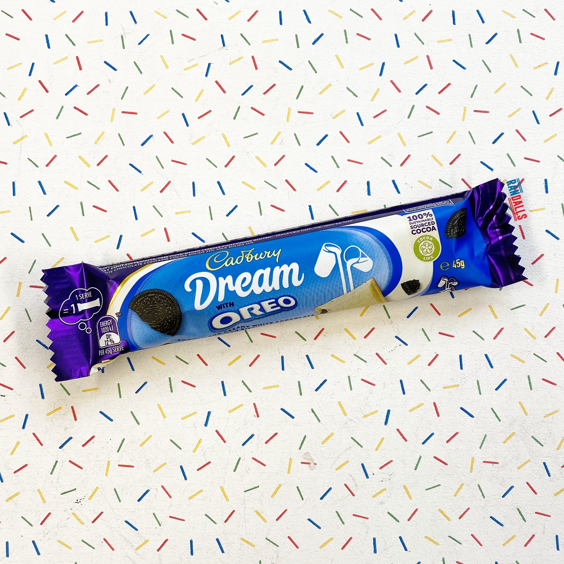 cadbury dream with oreo, white chocolate, chocolate, choc, australia, bits