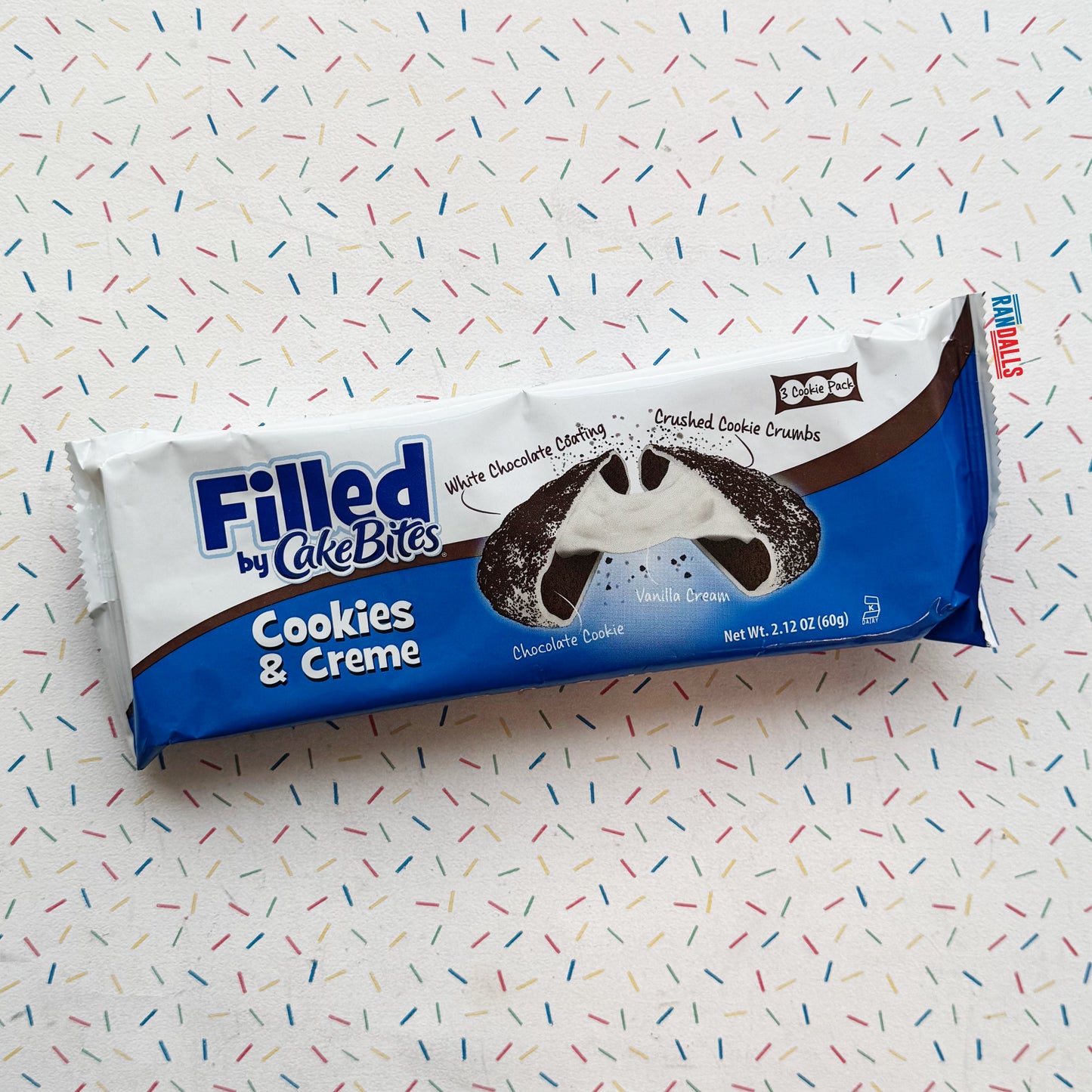 CAKE BITES FILLED COOKIES & CREME (USA)