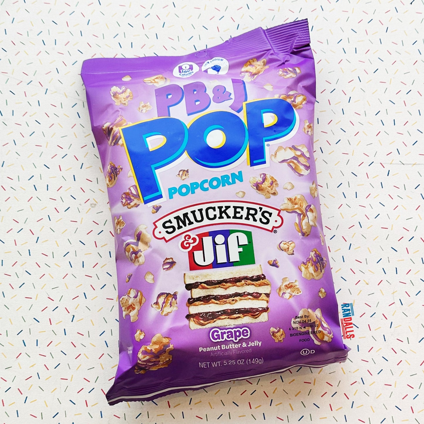 CANDY POP PEANUT BUTTER & GRAPE POPCORN (USA)