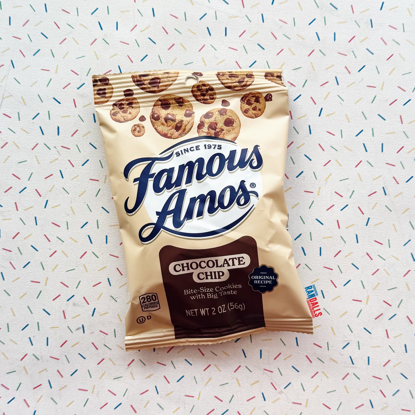 FAMOUS AMOS CHOCOLATE CHIP COOKIES (USA)