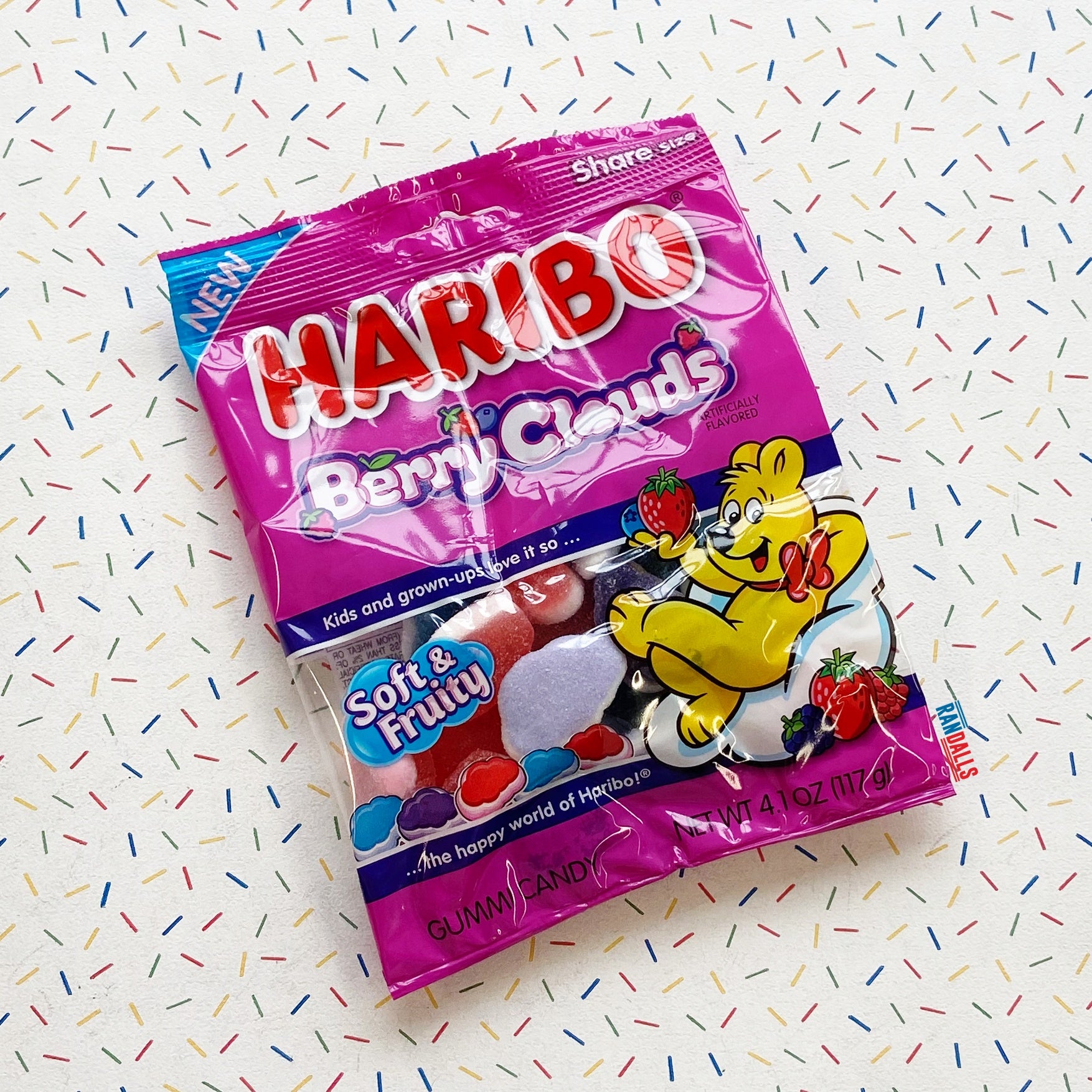 haribo berry clouds, american haribo, soft & fruity, share size haribo, kids and grown ups love it so the happy world of haribos, gummy bear, gummy candy, american candy, berry candy, usa, randalls,