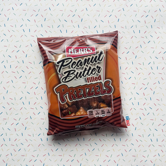 HERRS PEANUT BUTTER FILLED PRETZELS (USA)