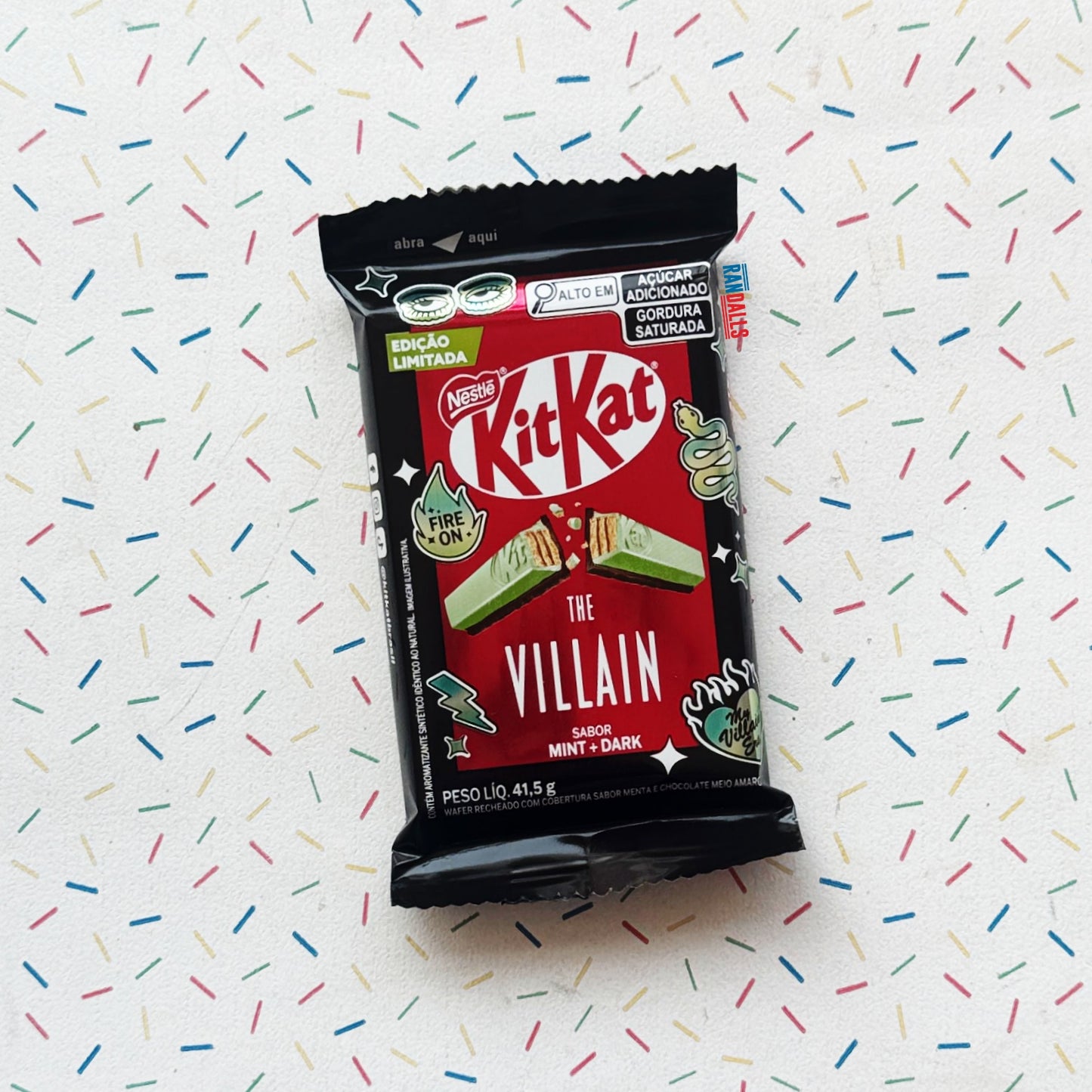 KIT KAT THE VILLAIN MINT DARK CHOCOLATE (BRAZIL)