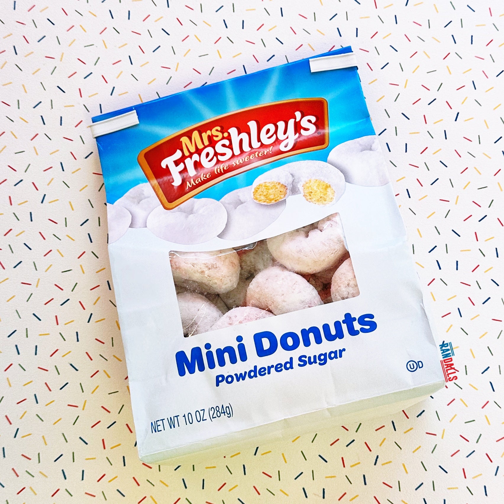 mrs freshley's, mrs freshleys, mini donuts, powdered sugar mini donuts, donut, donuts, randalls, randallsuk, usa, america
