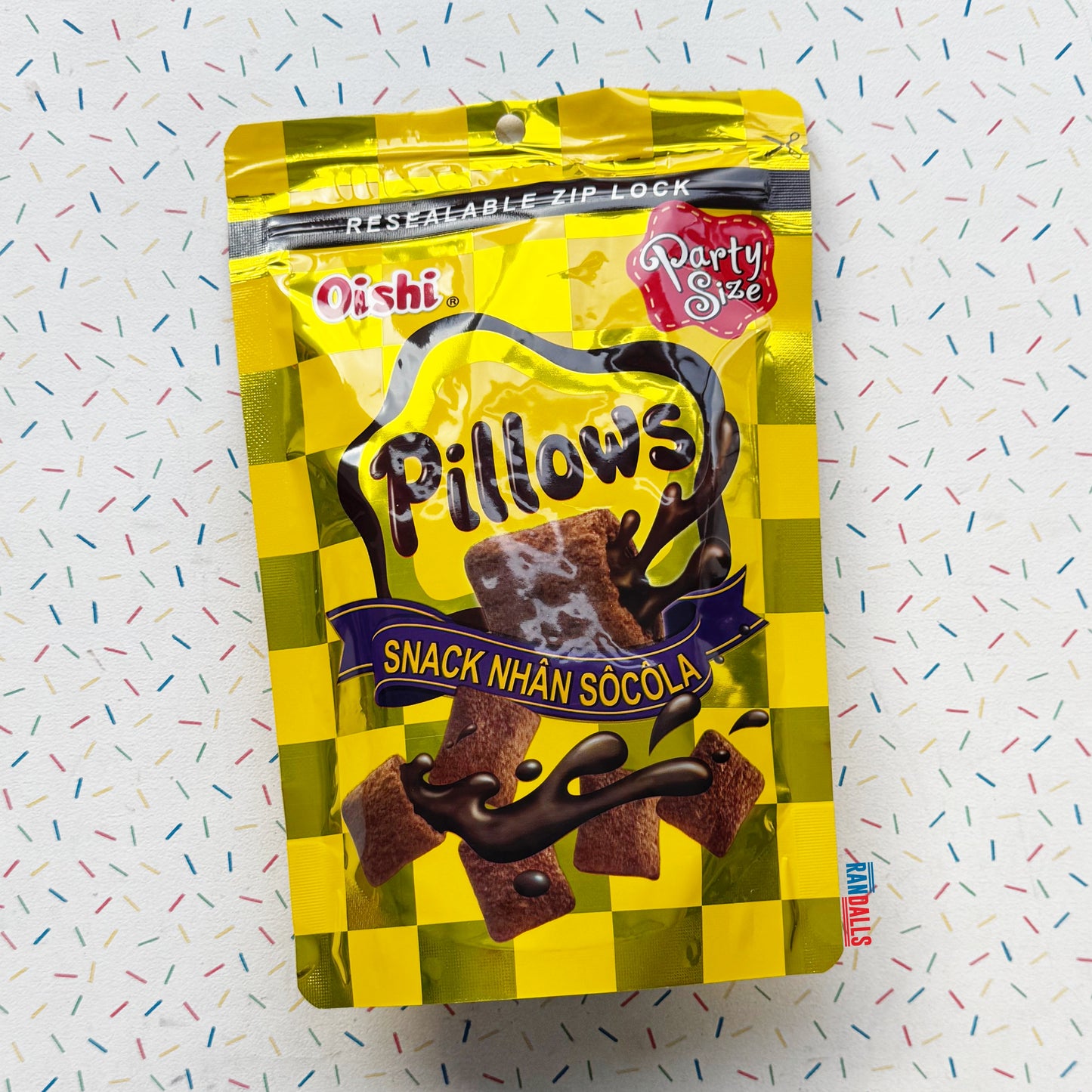 OISHI PILLOW SNACKS CHOCOLATE (VIETNAM)