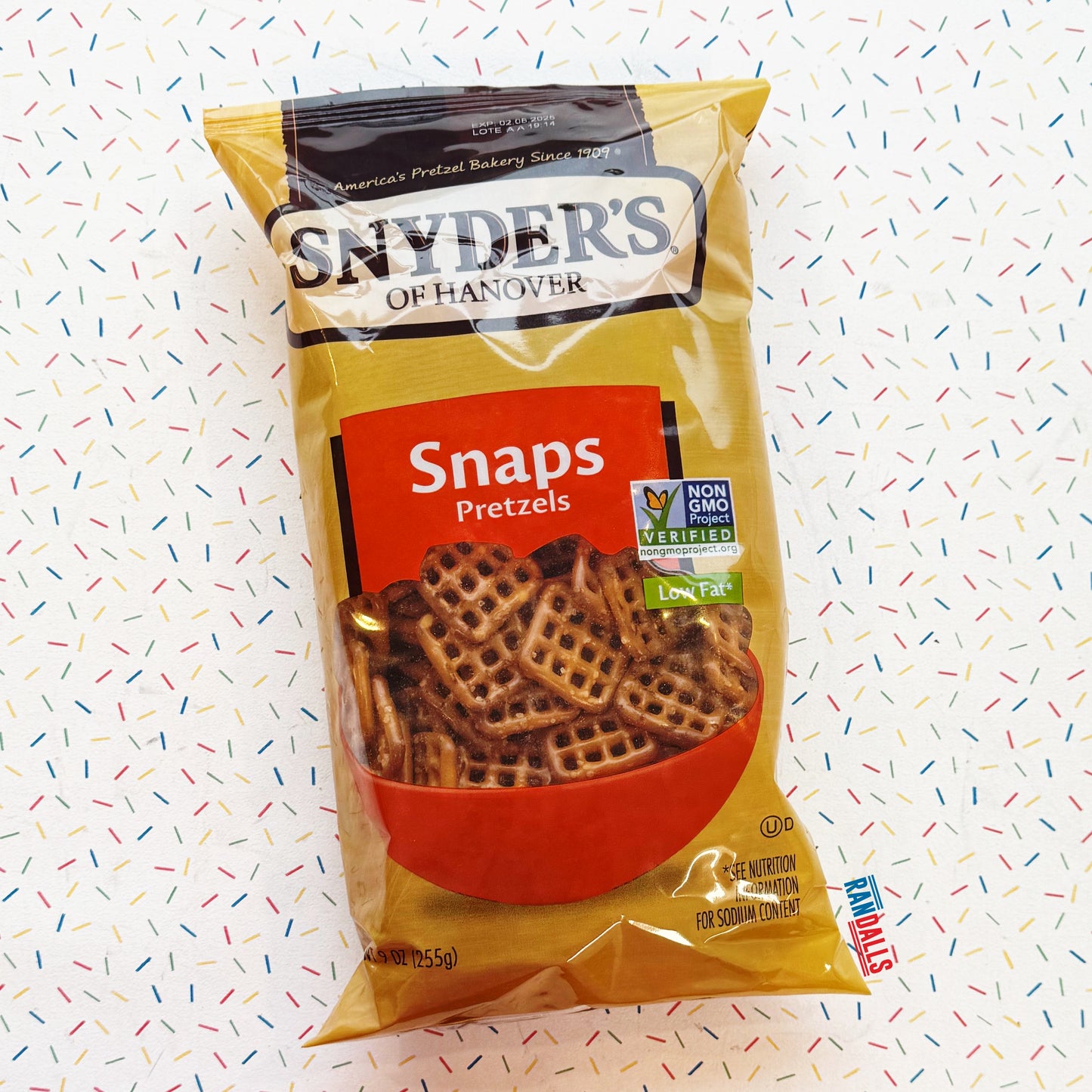 SNYDER'S PRETZEL SNAPS (USA)