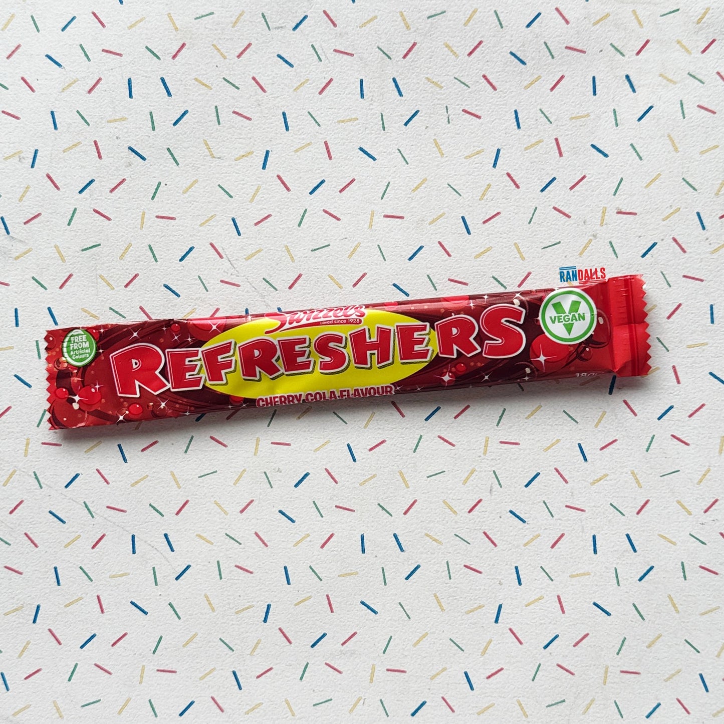 SWIZZELS REFRESHERS CHERRY COLA CHEW BAR (BRITISH)