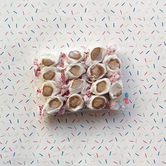 TAFFY TOWN SALT WATER TAFFY GERMAN CHOCOLATE CAKE 100G