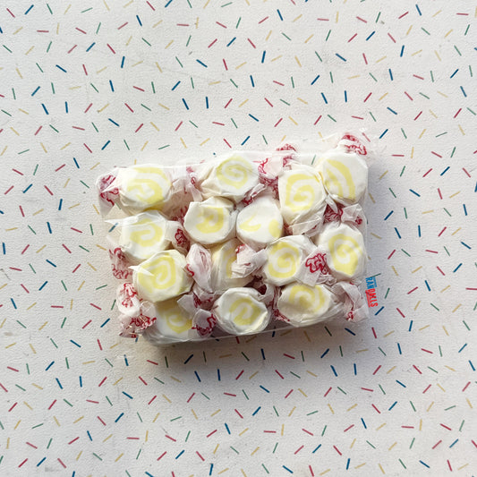 TAFFY TOWN SALT WATER TAFFY PINA COLADA 100G